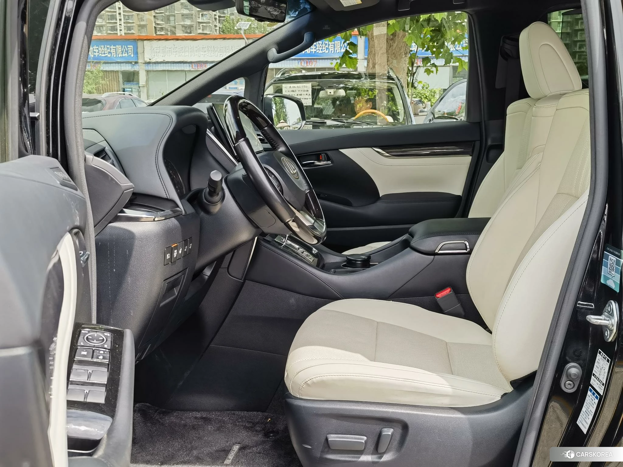 Lexus LM 2020 Черный из Китая, фото 2