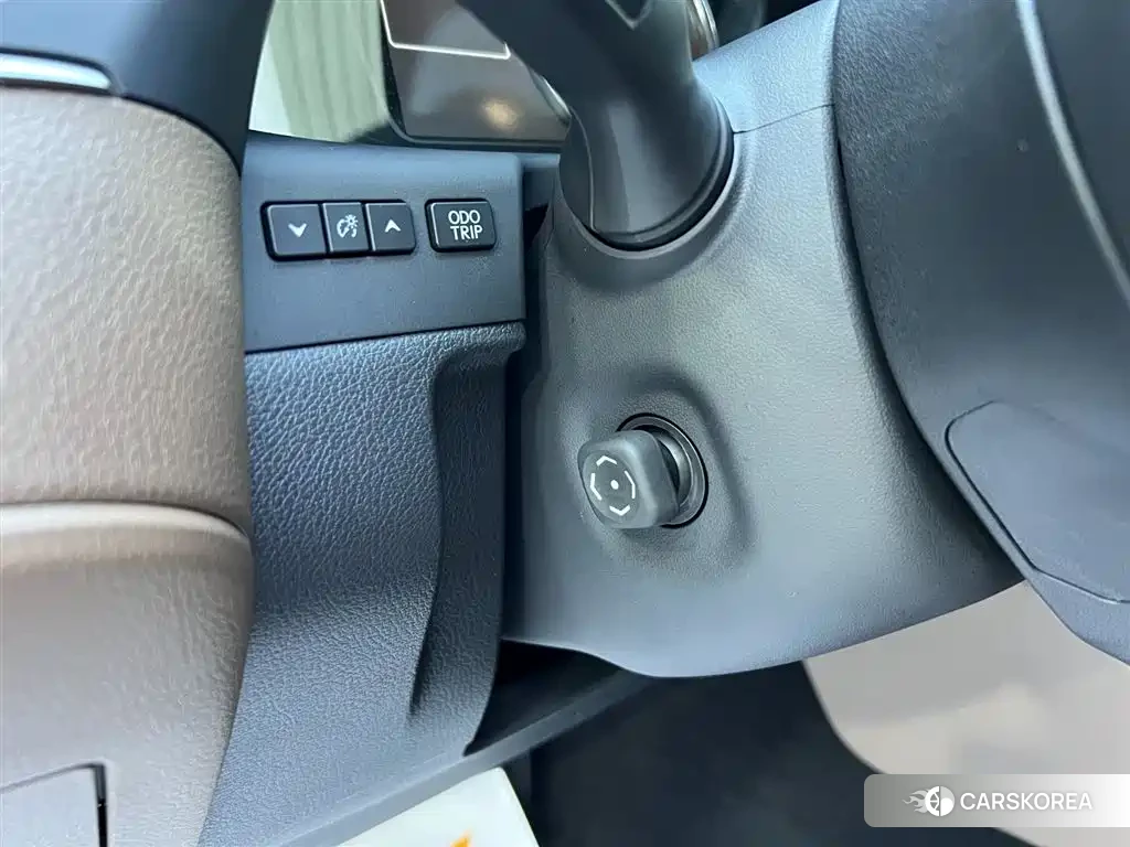 Lexus ES 2026 Белый из Китая, фото 2