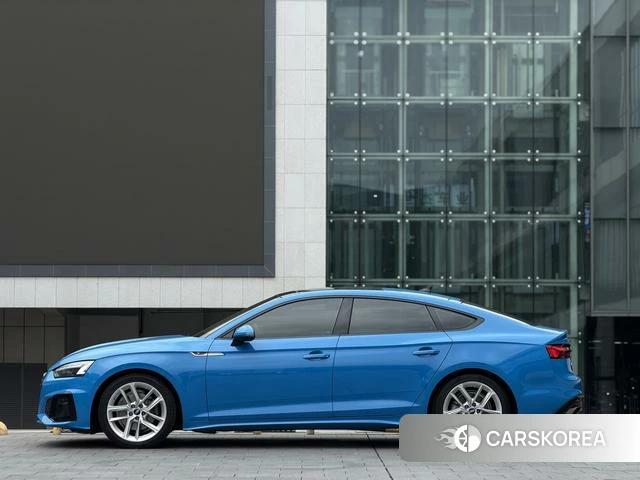 Audi A5 2021 Синий из Китая, фото 2