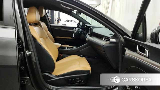 Kia K5 3rd generation 2021 Серый из Кореи, фото 2