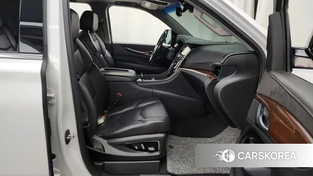 Cadillac Escalade 2018 Белый из Кореи, фото 2