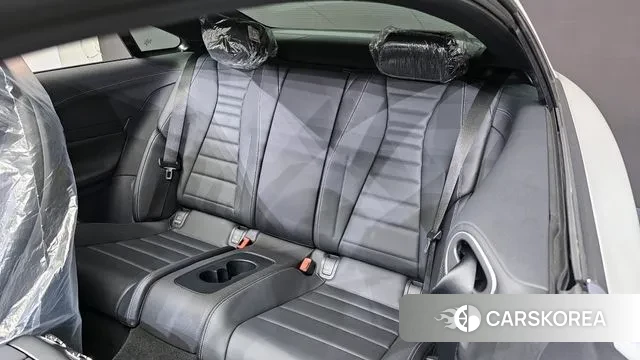 Mercedes-Benz E-Class W213 2023 Белый из Кореи, фото 2