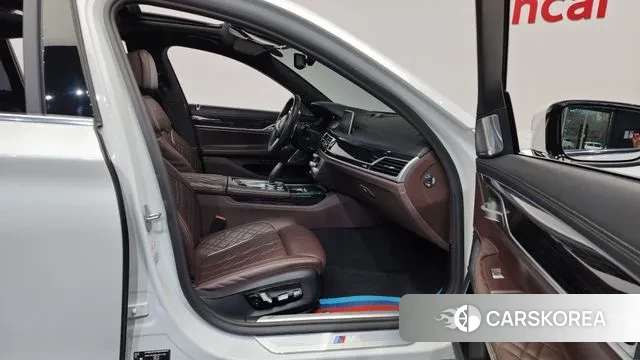 BMW 7 Series (G11) 2022 Белый из Кореи, фото 2