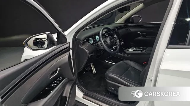 Hyundai Tucson (NX4) 2023 Белый из Кореи, фото 2