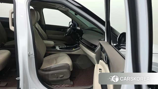 Kia The New Carnival 4th Generation 2024 Белый из Кореи, фото 2