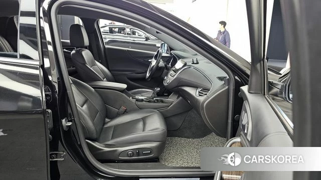 Chevrolet (GM Daewoo) The New Malibu 2019 Черный из Кореи, фото 2