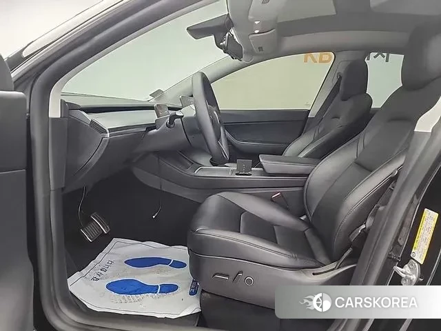 Tesla Model Y 2021 Черный из Кореи, фото 2