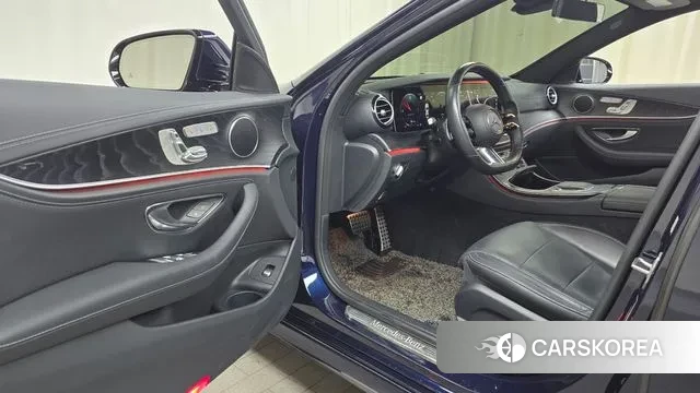 Mercedes-Benz E-Class W213 2020 Синий из Кореи, фото 2