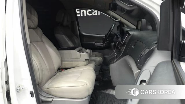Hyundai The New Grand Starex 2020 Белый из Кореи, фото 2
