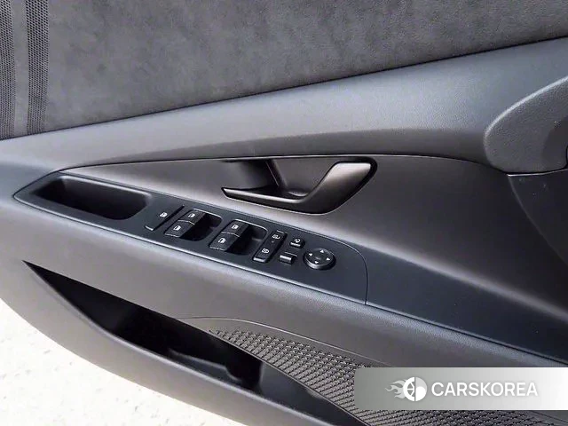 Hyundai The New Avante (CN7) 2025 Белый из Кореи, фото 2