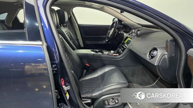 Jaguar All New XJ 2018 Синий из Кореи, фото 2