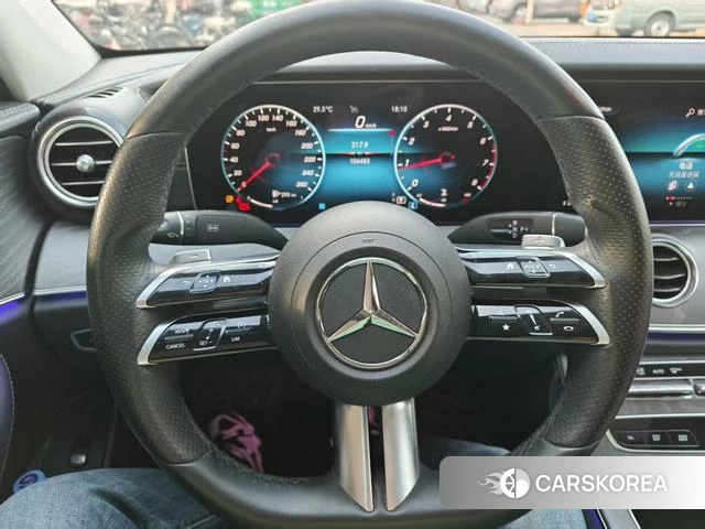 Mercedes-Benz E-class 2021 Черный из Китая, фото 2