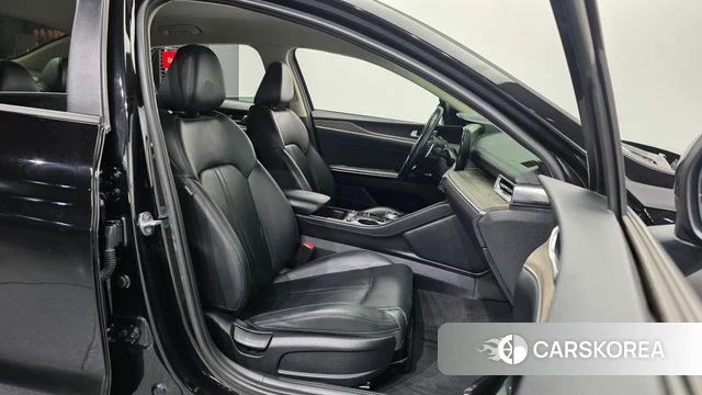Kia K5 3rd generation 2021 Черный из Кореи, фото 2