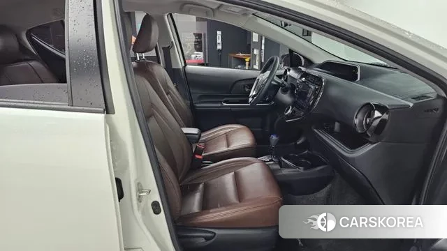 Toyota Prius C 2018 Белый из Кореи, фото 2