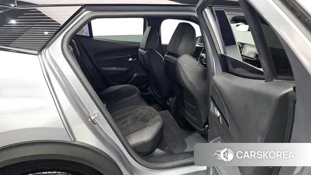 Peugeot 2008 Second generation 2020 Серебристо-серый из Кореи, фото 2