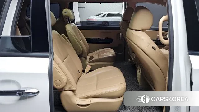 Kia The New Carnival 2018 Белый из Кореи, фото 2