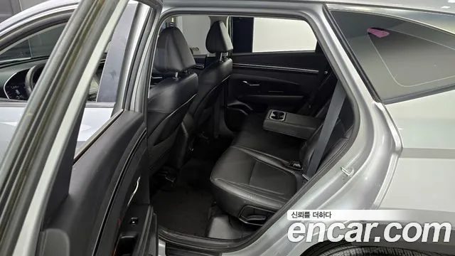 Hyundai Tucson (NX4) 2021 Серебряный из Кореи, фото 2