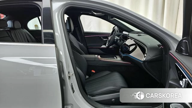 Mercedes-Benz E-Class W214 2025 Серый из Кореи, фото 2