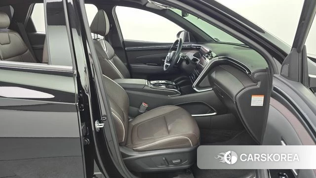 Hyundai Tucson Hybrid (NX4) 2022 Черный из Кореи, фото 2