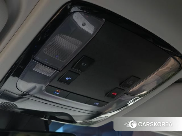 Hyundai Staria 2021 Серебристо-серый из Кореи, фото 2