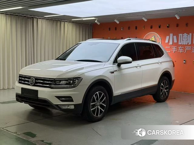 Volkswagen Tiguan L 2018 Белый из Китая, фото 2