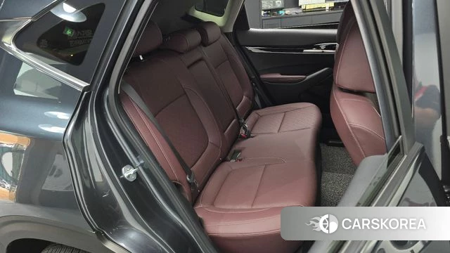 Kia Seltos 2022 Серый из Кореи, фото 2