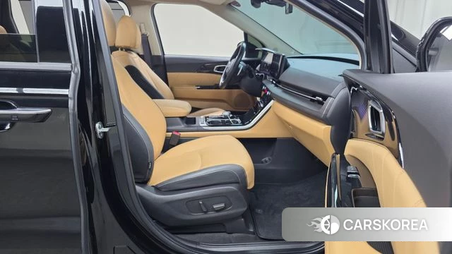 Kia Carnival 4th generation 2023 Черный из Кореи, фото 2