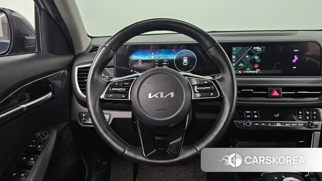 Kia The New Seltos 2023 Серый из Кореи, фото 2