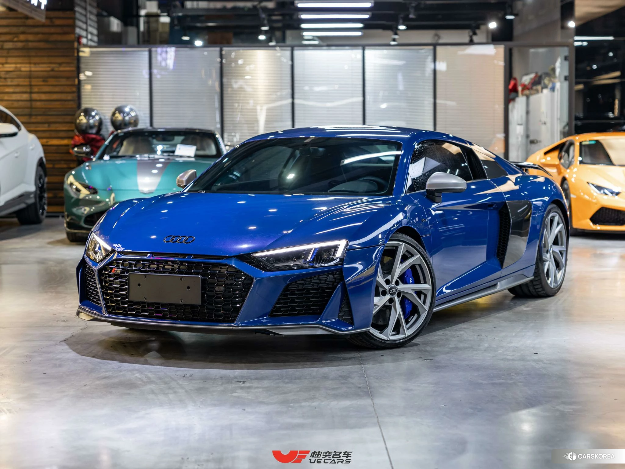 Audi R8 2021 Синий из Китая, фото 2