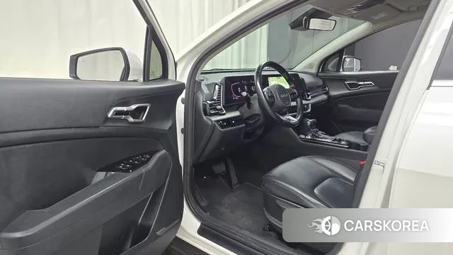 Kia Sportage 5th Generation 2022 Белый из Кореи, фото 2