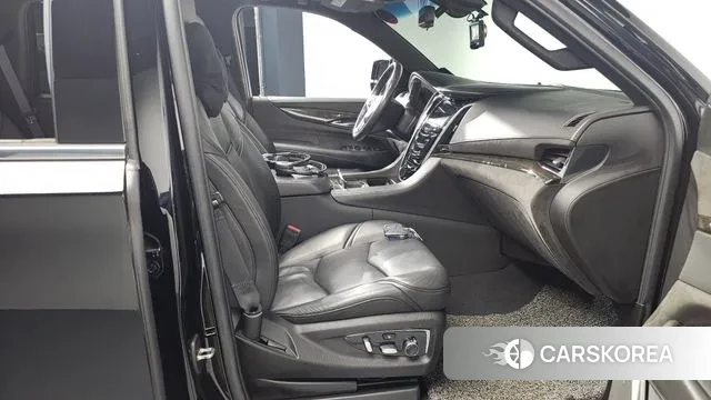 Cadillac Escalade 2019 Черный из Кореи, фото 2