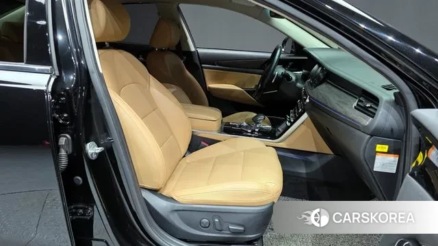 Kia K7 Premier Hybrid 2021 Черный из Кореи, фото 2