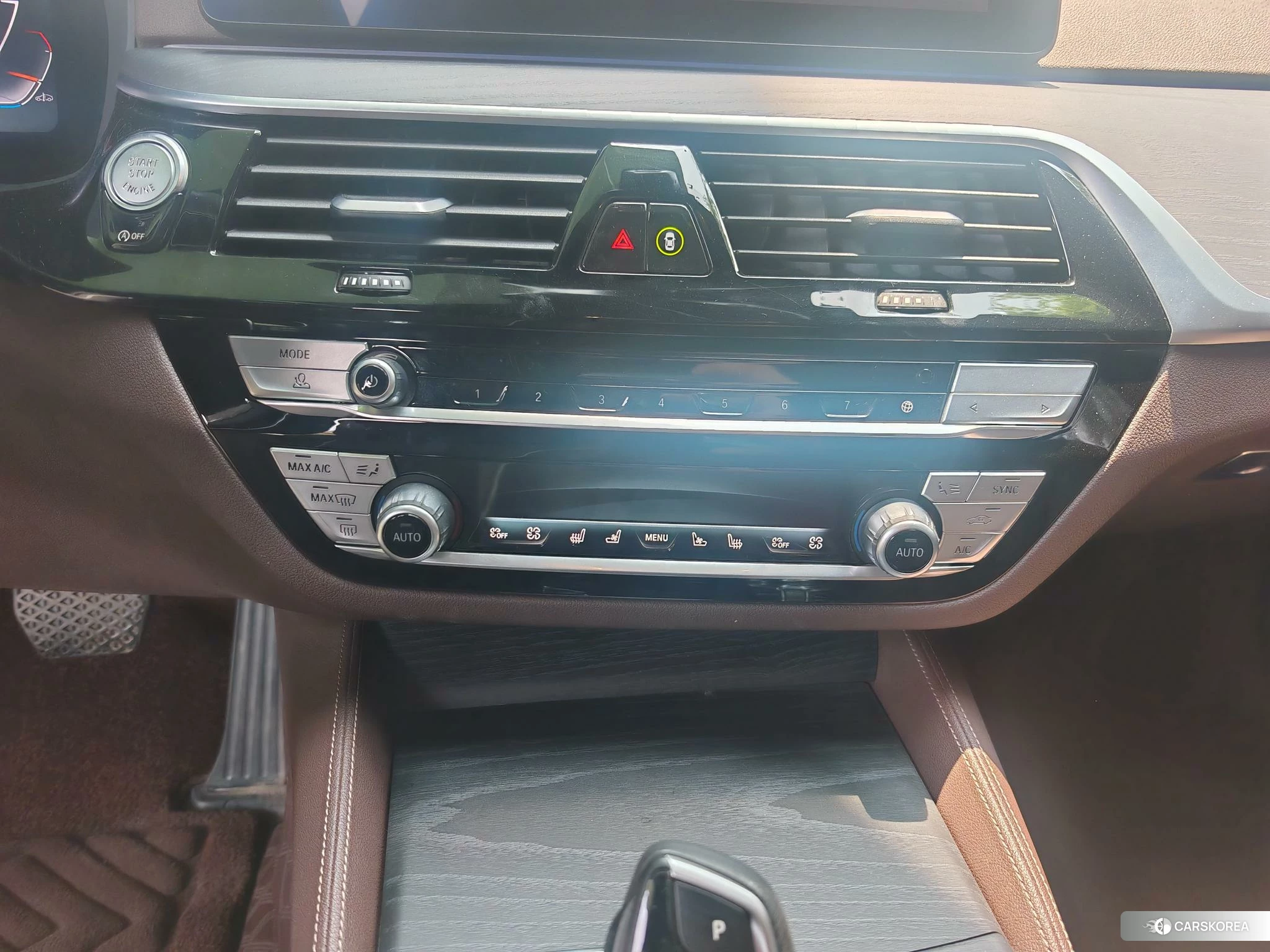 BMW 5 series 2023 Черный из Китая, фото 2