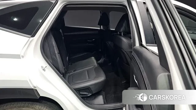 Hyundai Tucson (NX4) 2021 Белый из Кореи, фото 2