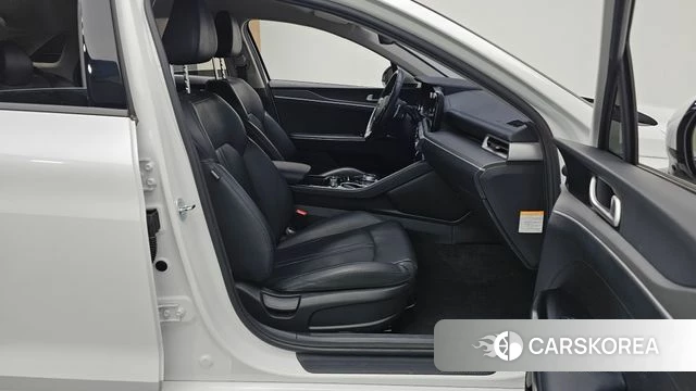 Kia K5 Hybrid 3rd Generation 2022 Белый из Кореи, фото 2
