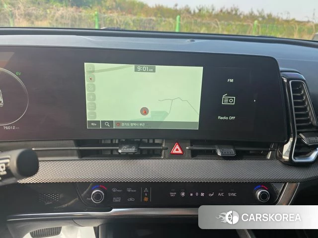Kia Sportage 5th Generation Hybrid 2022 Белый из Кореи, фото 2