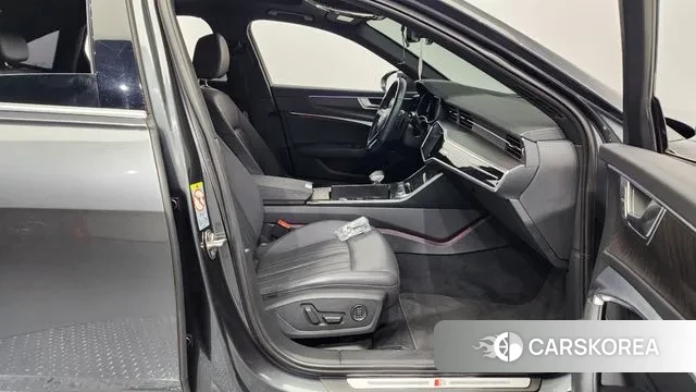 Audi A6 (C8) 2020 Серый из Кореи, фото 2