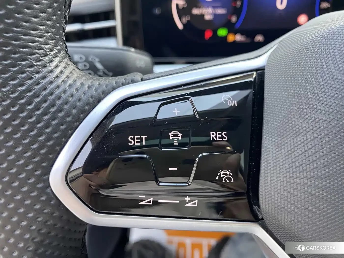 Volkswagen Lamando 2022 Silver/gray из Китая, фото 2