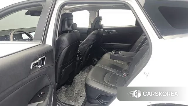 Kia The New Sportage 5th Generation Hybrid 2024 Белый из Кореи, фото 2