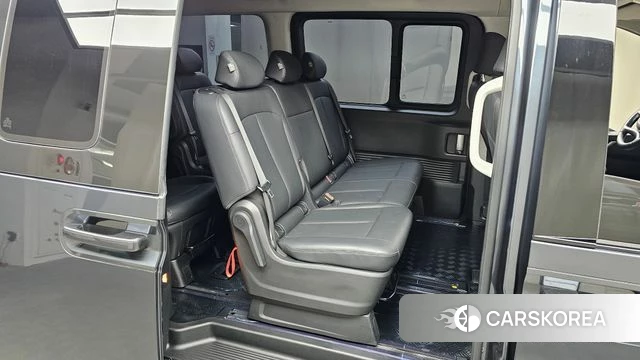 Hyundai Staria 2024 Серый из Кореи, фото 2