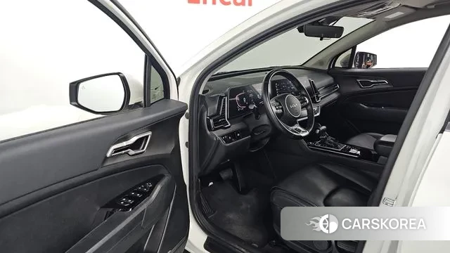 Kia Sportage 5th Generation 2022 Белый из Кореи, фото 2