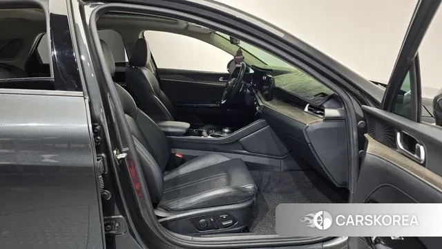 Kia K5 3rd generation 2021 Серый из Кореи, фото 2