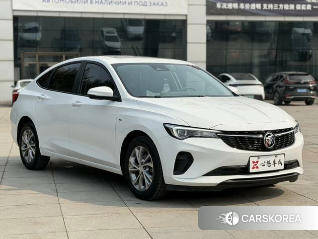 Buick Weilang 2022 Белый из Китая, фото 2