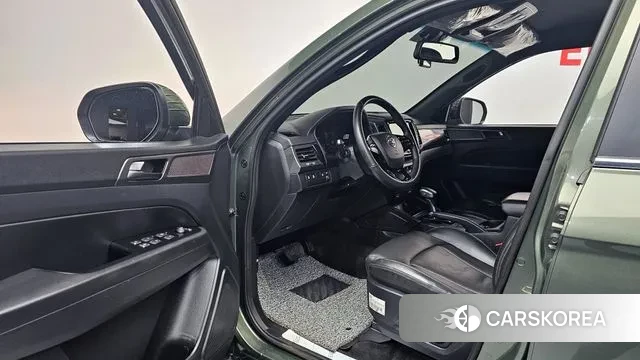 Ssangyong The New Rexton Sport 2022 Темно-зеленый из Кореи, фото 2