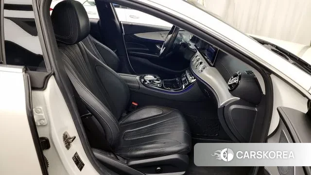 Mercedes-Benz CLS-Class C257 2018 Белый из Кореи, фото 2