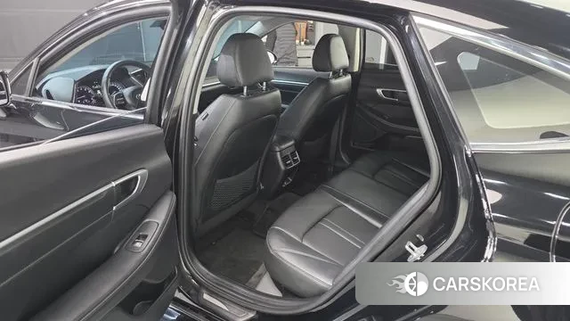 Hyundai Sonata (DN8) 2022 Черный из Кореи, фото 2