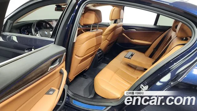 BMW 5 Series (G30) id 2718765 из Кореи 2