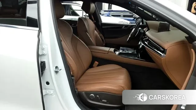 Genesis G80 (RG3) 2021 Белый из Кореи, фото 2