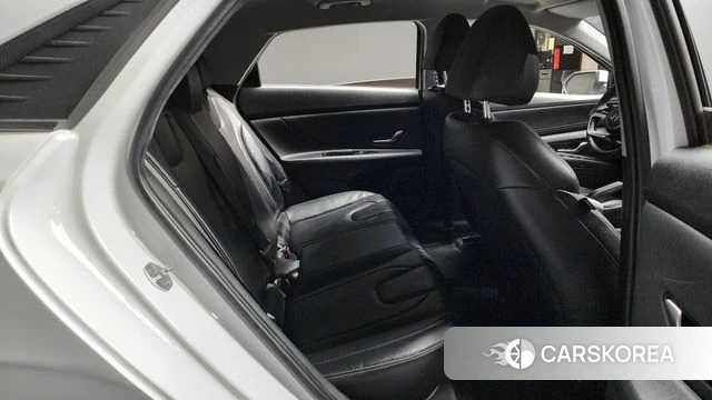 Hyundai Avante (CN7) 2021 Белый из Кореи, фото 2