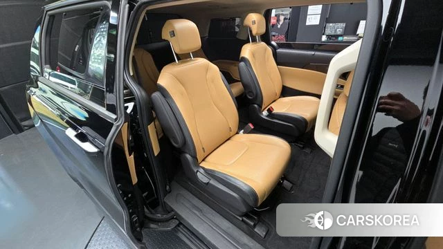 Kia Carnival 4th generation 2021 Черный из Кореи, фото 2